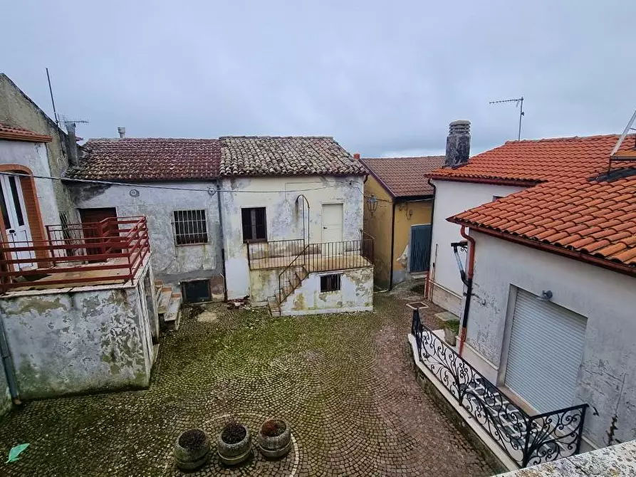 Immagine 8 di Appartamento in vendita  in Vico Gelso a Trevico