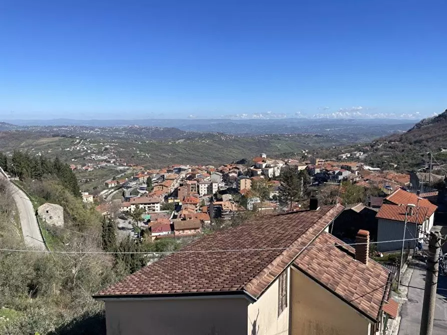 Immagine 3 di Casa semindipendente in vendita  in via San Domenico a Chiusano Di San Domenico
