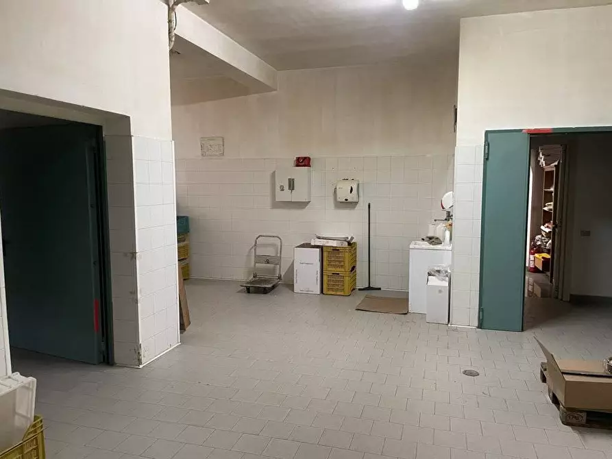 Immagine 9 di Laboratorio in vendita  in chiusa di sotto a Ospedaletto D'alpinolo