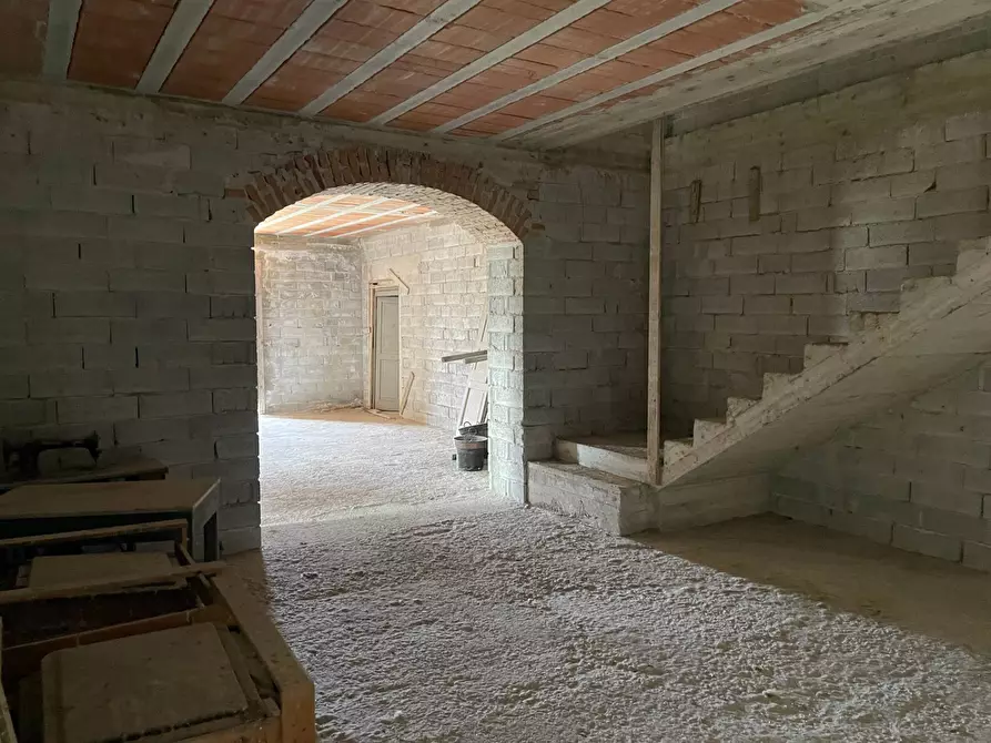 Immagine 9 di Casa indipendente in vendita  in piazza michele del sordo a Nusco