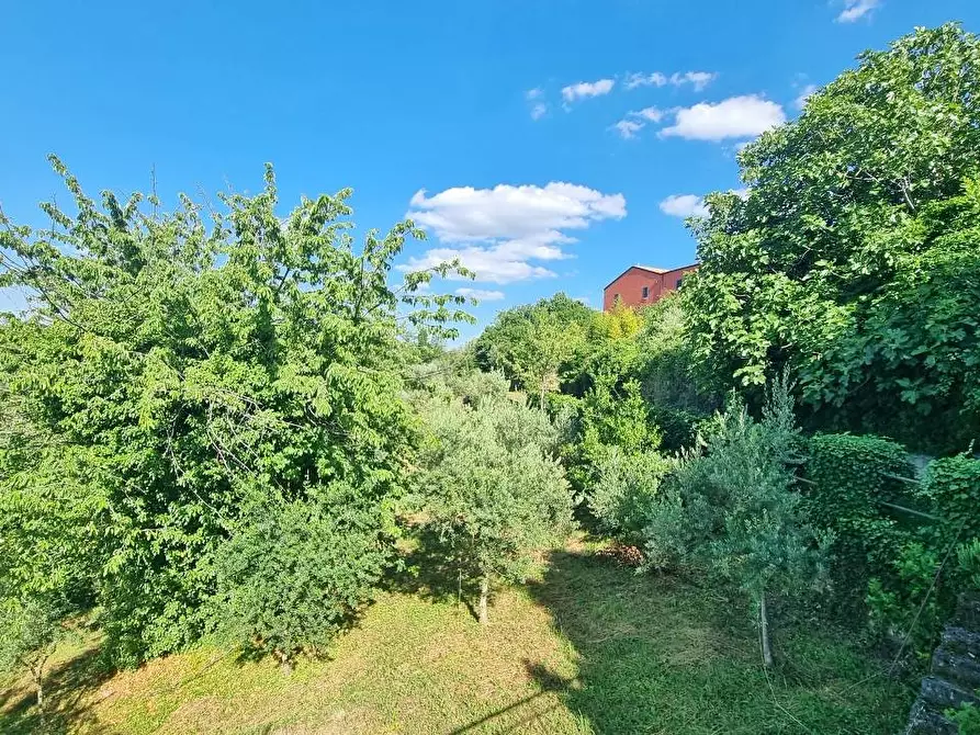 Immagine 9 di Casa bifamiliare in vendita  in Via Regina Margherita a Torella Dei Lombardi