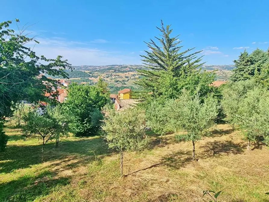 Immagine 11 di Casa bifamiliare in vendita  in Via Regina Margherita a Torella Dei Lombardi