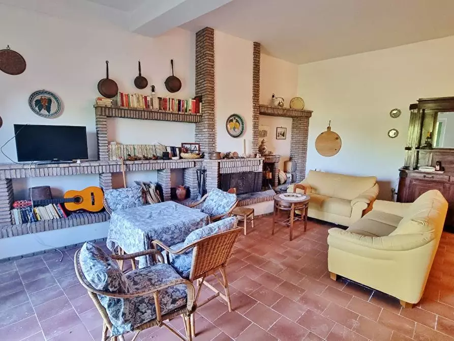 Immagine 20 di Casa bifamiliare in vendita  in Via Regina Margherita a Torella Dei Lombardi