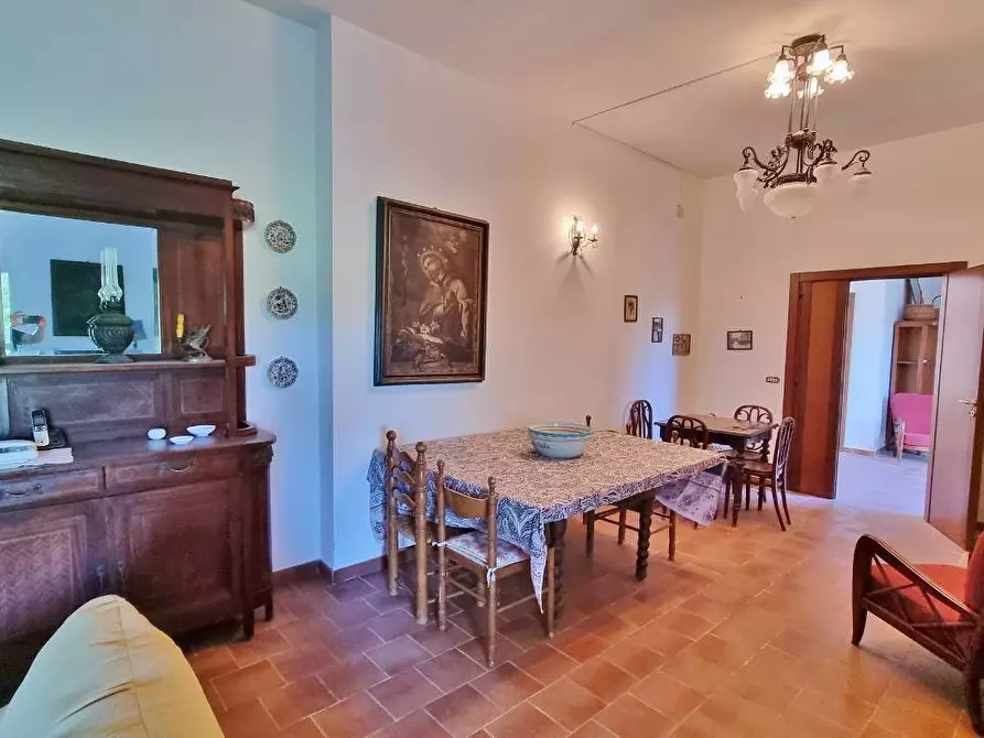 Immagine 21 di Casa bifamiliare in vendita  in Via Regina Margherita a Torella Dei Lombardi