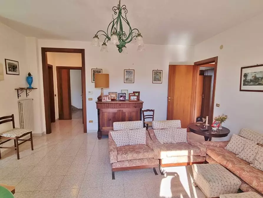 Immagine 24 di Casa bifamiliare in vendita  in Via Regina Margherita a Torella Dei Lombardi