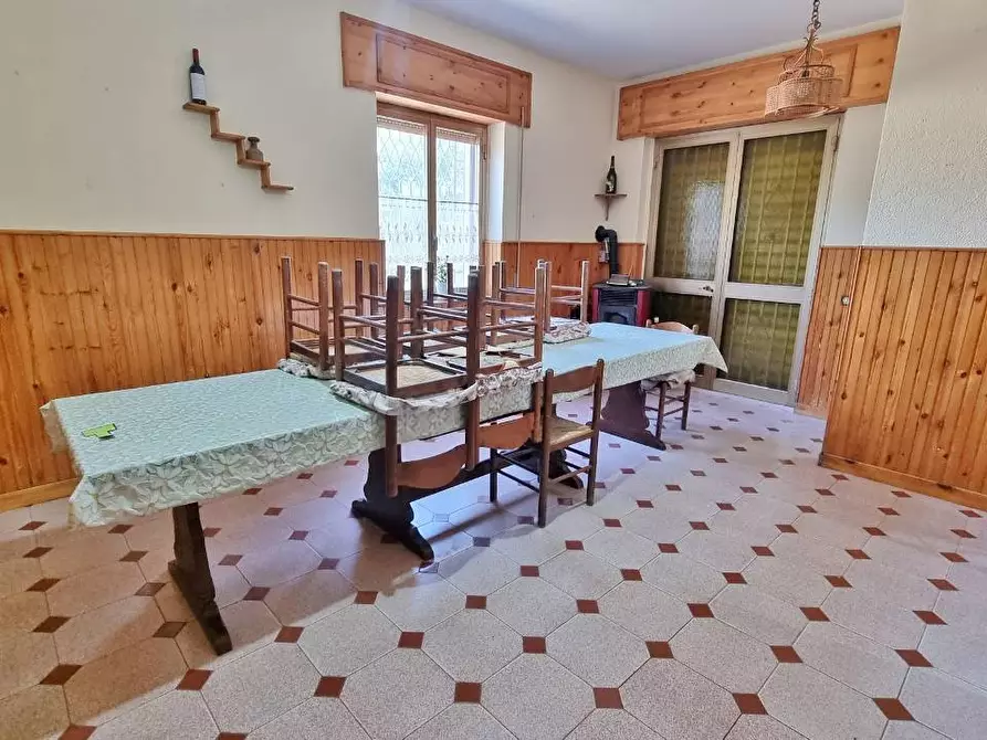 Immagine 27 di Casa indipendente in vendita  in Difesa Grande a Melito Irpino