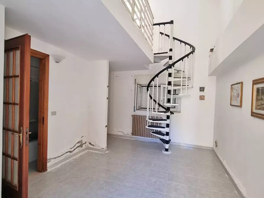 Immagine 8 di Casa indipendente in vendita  in Via Roma a Anzano Di Puglia