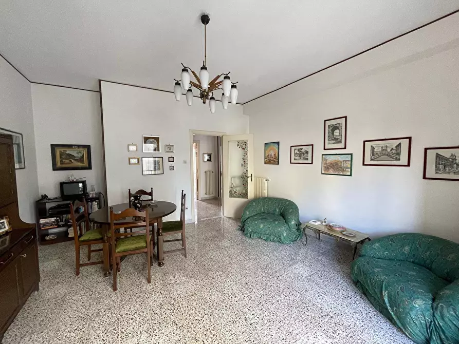 Immagine 11 di Appartamento in vendita  in via Fontanatetta a Avellino