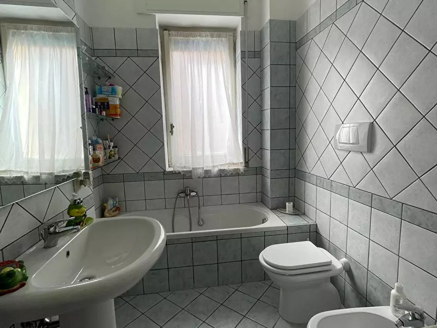 Immagine 13 di Appartamento in vendita  in via Fontanatetta a Avellino