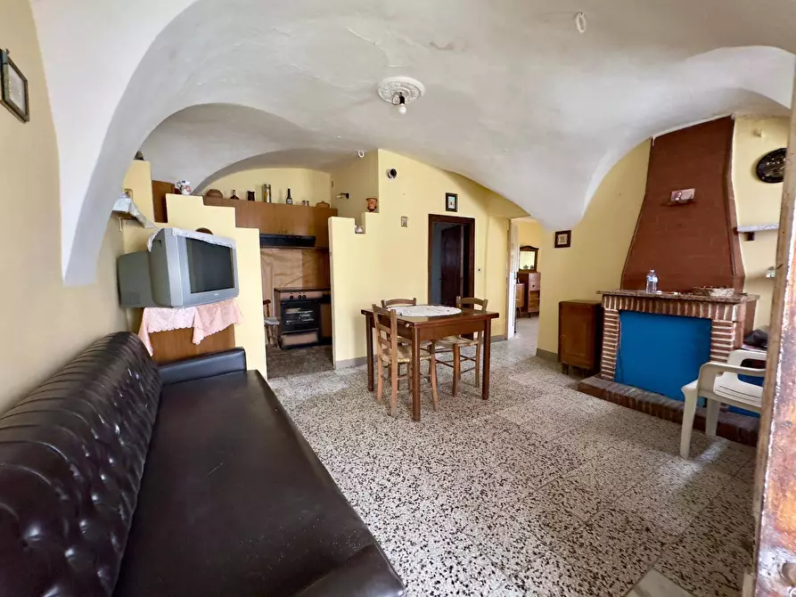 Immagine 2 di Casa semindipendente in vendita  in VIA PORTA DI BASSO a Zungoli