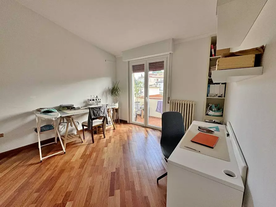 Immagine 10 di Appartamento in vendita  in VIA COLORI a Mirabella Eclano