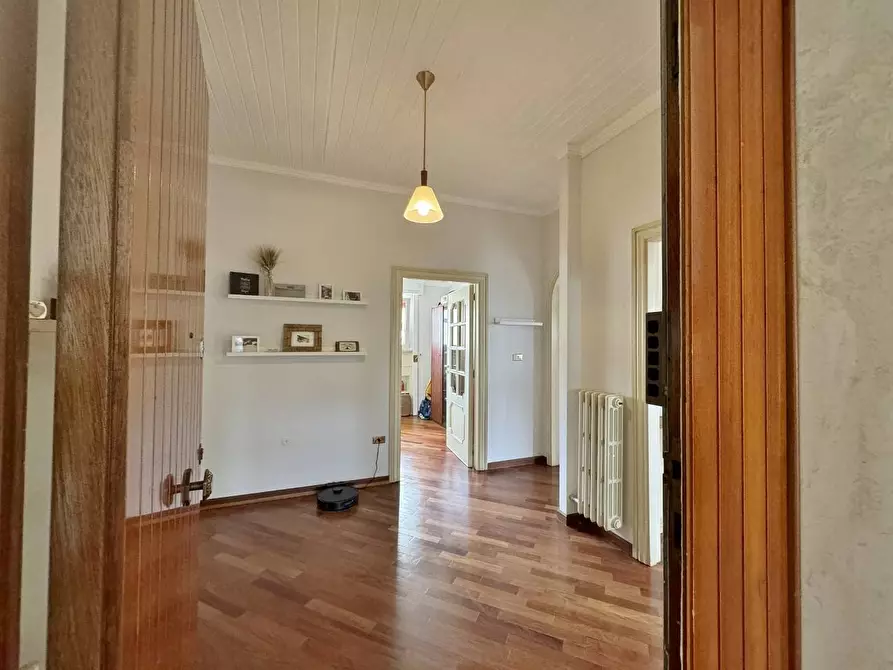 Immagine 22 di Appartamento in vendita  in VIA COLORI a Mirabella Eclano