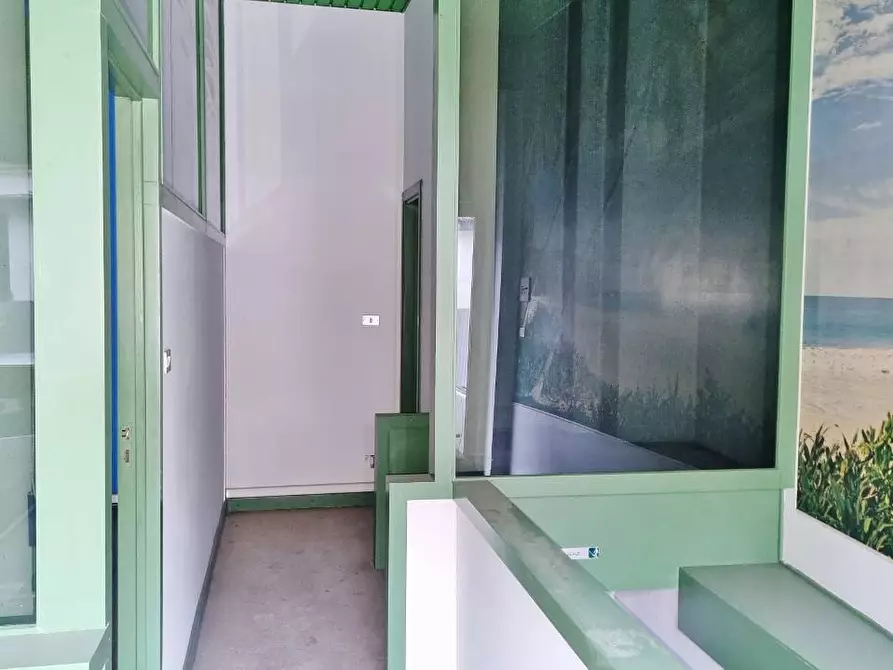 Immagine 5 di Casa indipendente in vendita  in VIA COLORI a Mirabella Eclano
