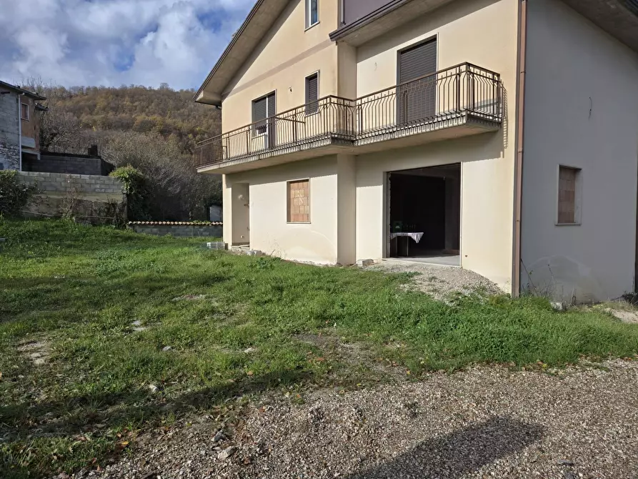 Immagine 10 di Casa indipendente in vendita  in macchia del monte a Montemarano