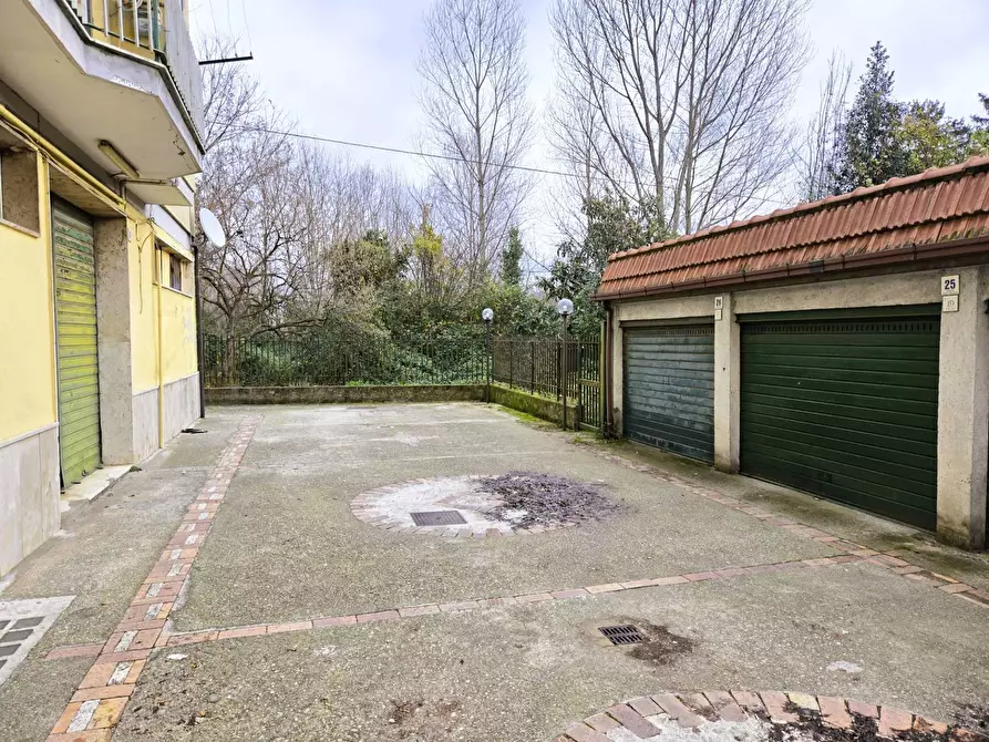 Immagine 21 di Appartamento in vendita  in Piazza Margherita Bellucci a Avellino