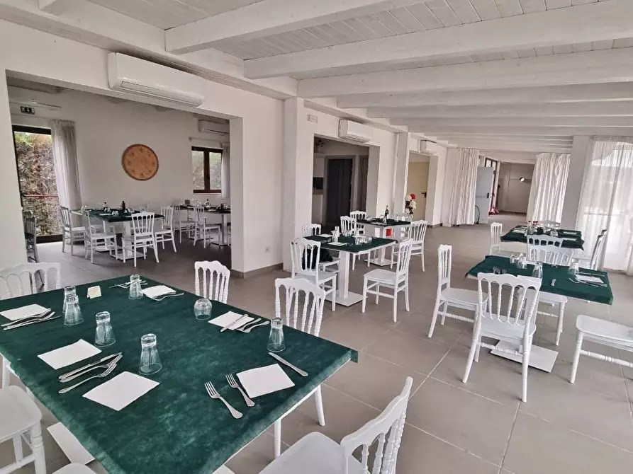 Immagine 15 di Locale commerciale in affitto  in Contrada Ruvitiello a Grottaminarda