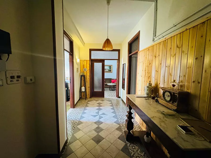 Immagine 1 di Appartamento in vendita  in VIA PIETRANTONIO PERILLO a Grottaminarda