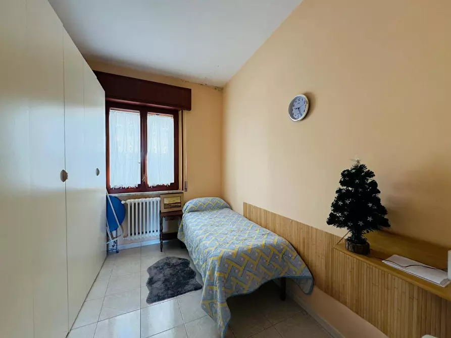 Immagine 8 di Appartamento in vendita  in VIA PIETRANTONIO PERILLO a Grottaminarda