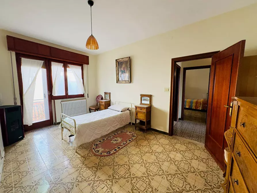 Immagine 12 di Appartamento in vendita  in VIA PIETRANTONIO PERILLO a Grottaminarda