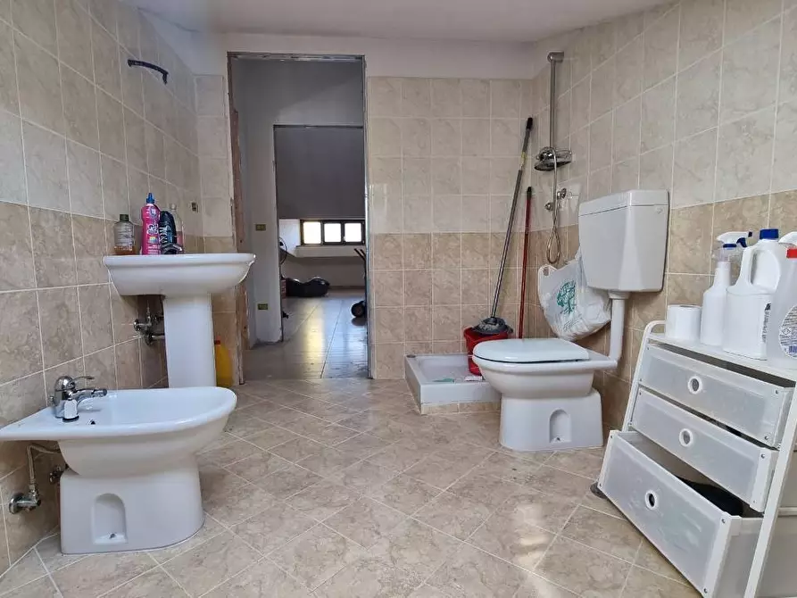 Immagine 16 di Appartamento in vendita  in VIA BERNINI a Grottaminarda