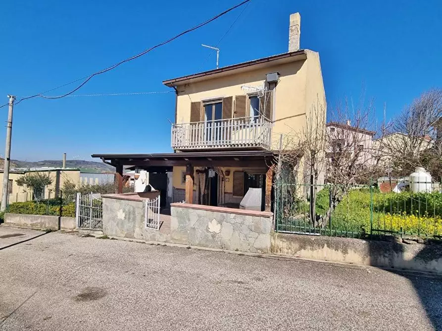 Immagine 1 di Casa indipendente in vendita  in piano di contra a Scampitella
