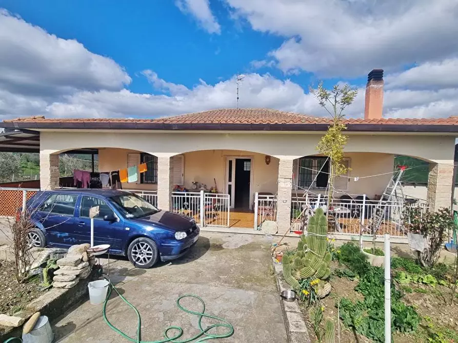 Immagine 4 di Casa indipendente in vendita  in C.da Scampata a Flumeri