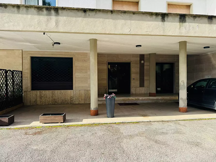 Immagine 2 di Locale commerciale in affitto  in VIA RUSSO MADDALENA a Ariano Irpino