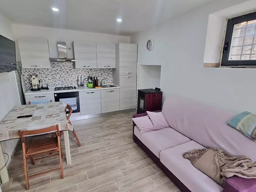 Immagine 6 di Casa indipendente in vendita  in Via Commercio a Guardia Lombardi