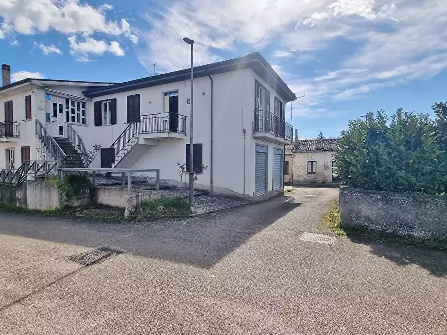 casa indipendente in vendita a Torella dei Lombardi