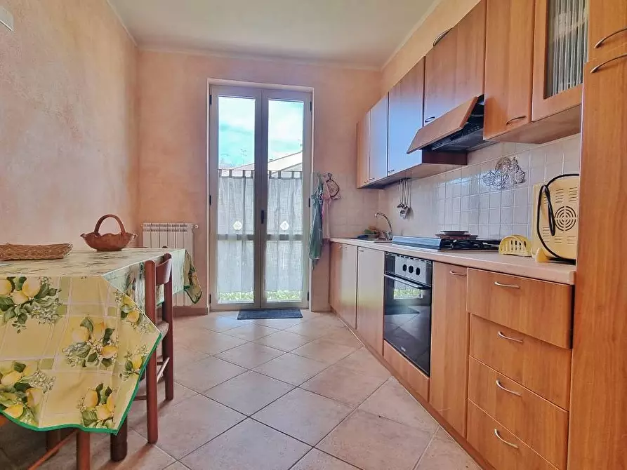 Immagine 9 di Casa indipendente in vendita  in Borgo San Giacomo a Torella Dei Lombardi