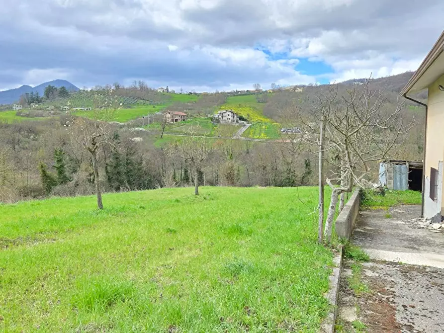 Immagine 5 di Casa indipendente in vendita  in contrada Baiano a Castelfranci