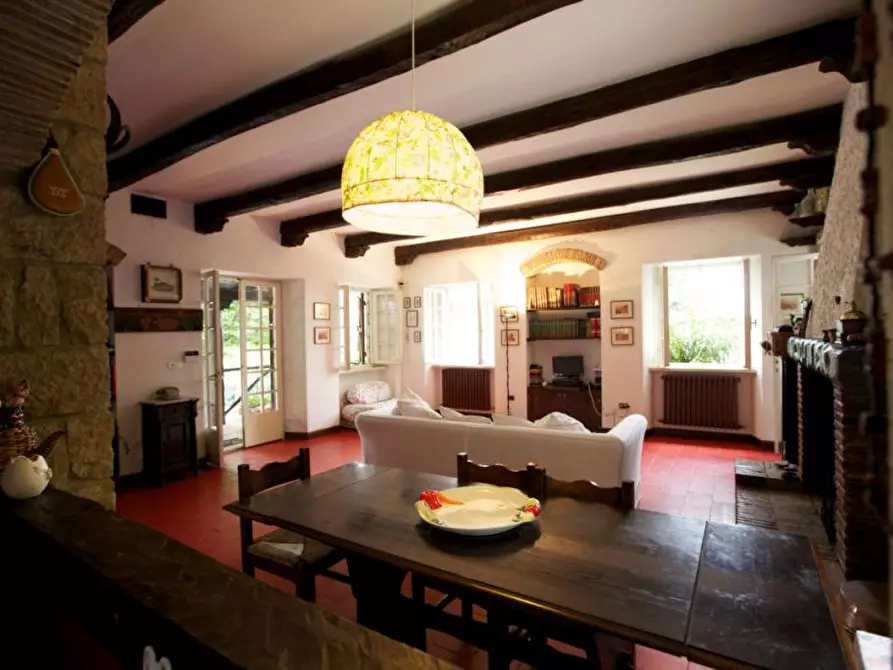 Immagine 6 di Casa indipendente in vendita  a Ascoli Piceno