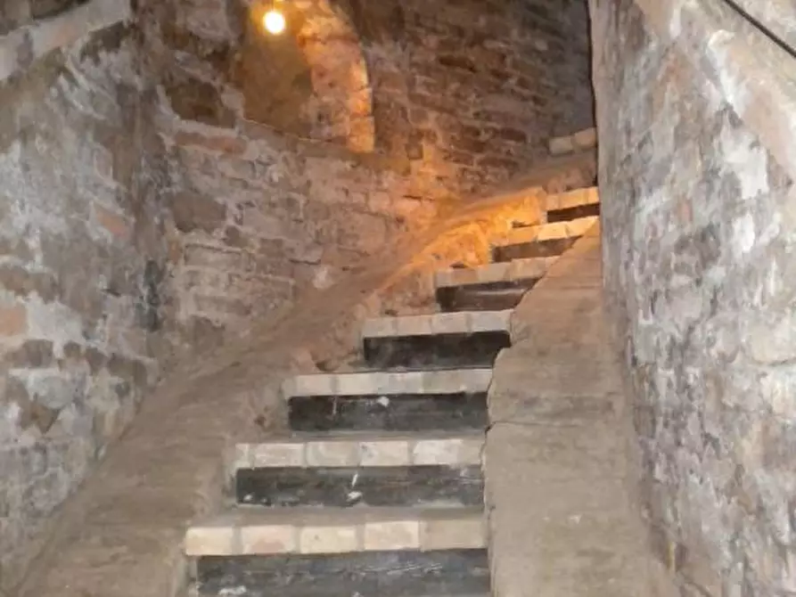 Immagine 14 di Casa indipendente in vendita  in centro storico a Offida