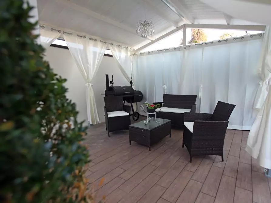 Immagine 19 di Casa indipendente in vendita  a Civitanova Marche