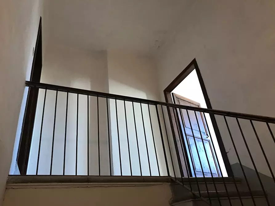 Immagine 8 di Casa indipendente in vendita  in centro storico a Offida