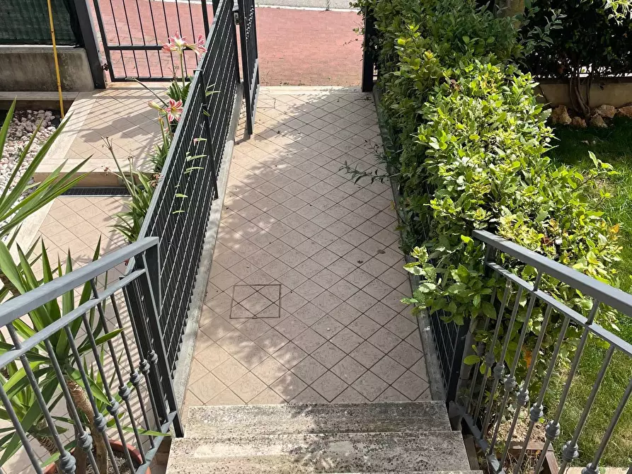 Immagine 7 di Appartamento in vendita  a Altidona