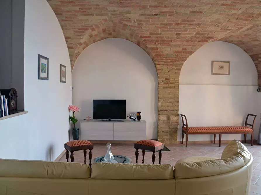 Immagine 3 di Casa indipendente in vendita  in corso vittorio emanuele a Ripatransone