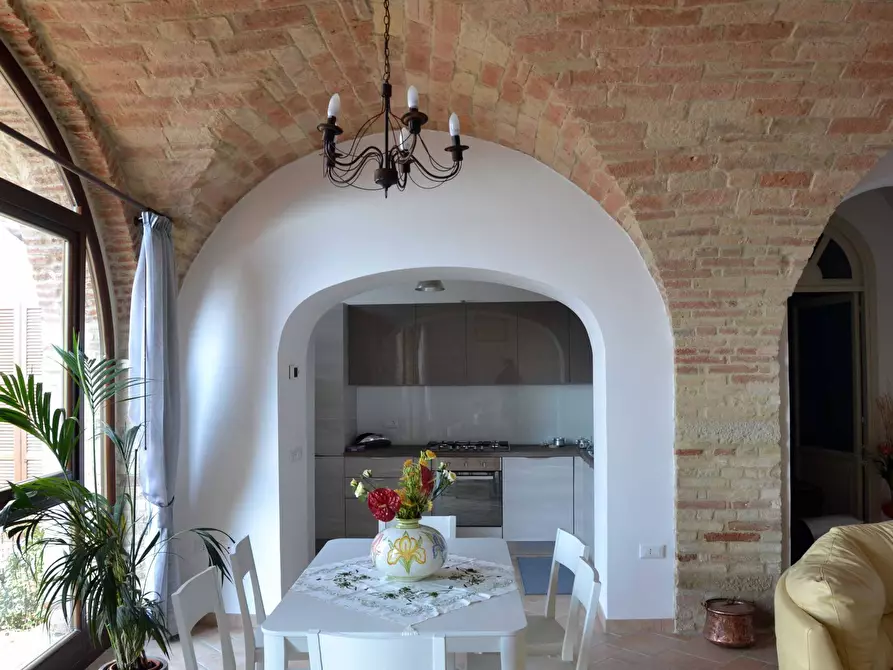 Immagine 5 di Casa indipendente in vendita  in corso vittorio emanuele a Ripatransone