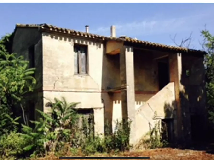 Immagine 8 di Rustico / casale in vendita  in Via degli Schiavoni a Camerano