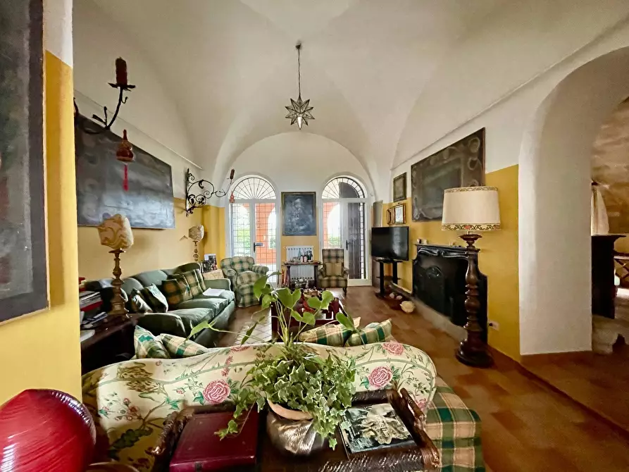 Immagine 1 di Villa in vendita  in Borgo Miriam a Offida