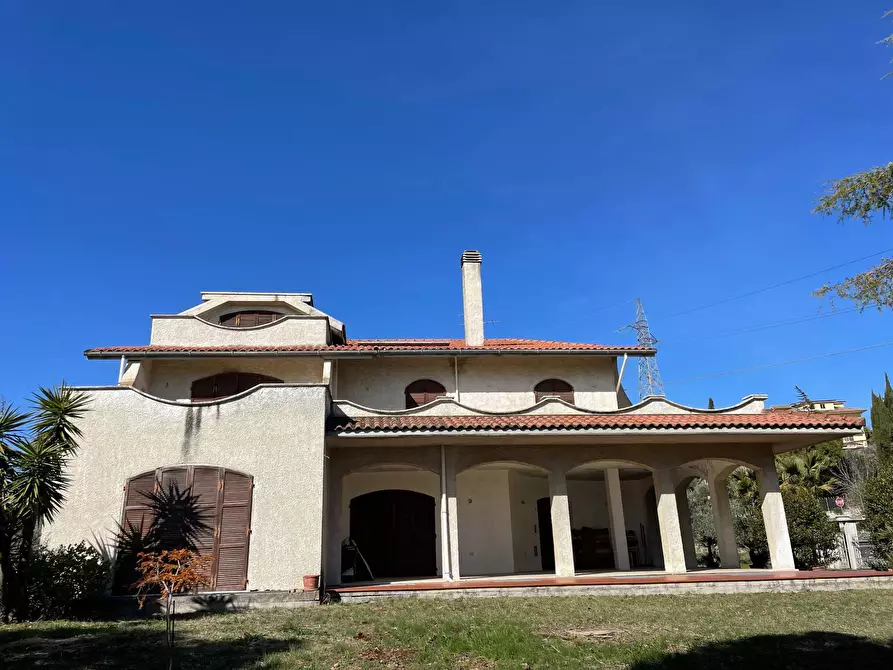 Immagine 2 di Villa in vendita  in Contrada San Donato a Monteprandone