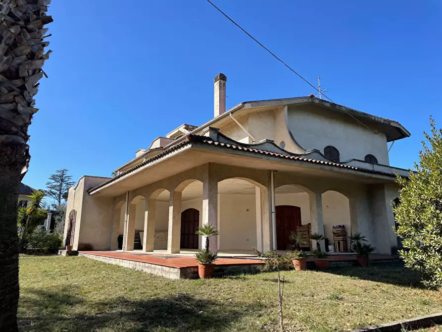 Immagine 5 di Villa in vendita  in Contrada San Donato a Monteprandone