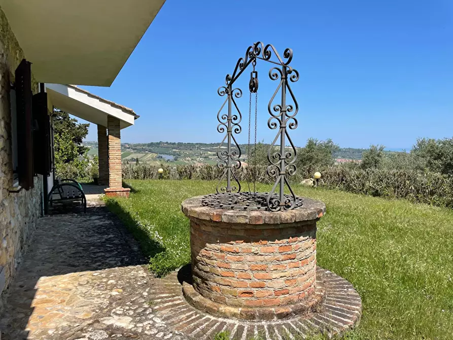 Immagine 3 di Rustico / casale in vendita  a Campofilone