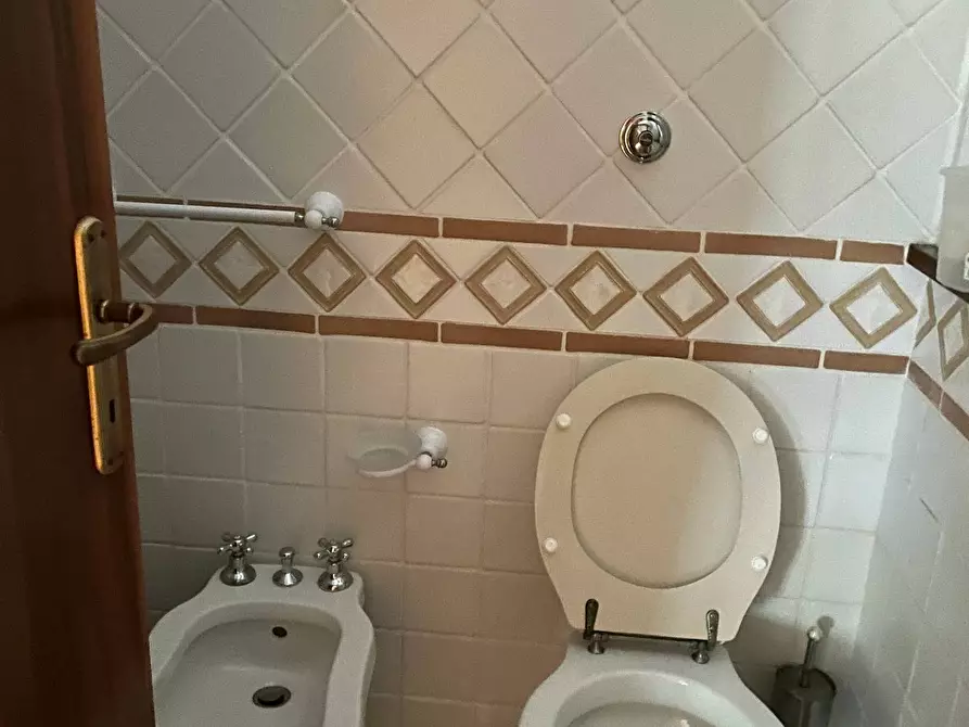 Immagine 11 di Rustico / casale in vendita  a Campofilone