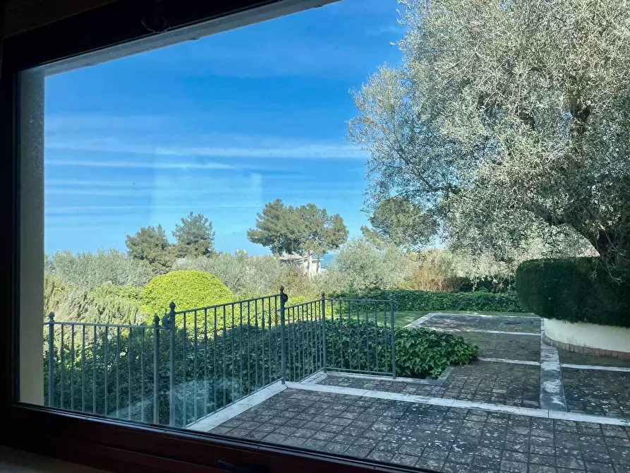 Immagine 4 di Villa in vendita  in Contrada Castelletta a Civitanova Marche
