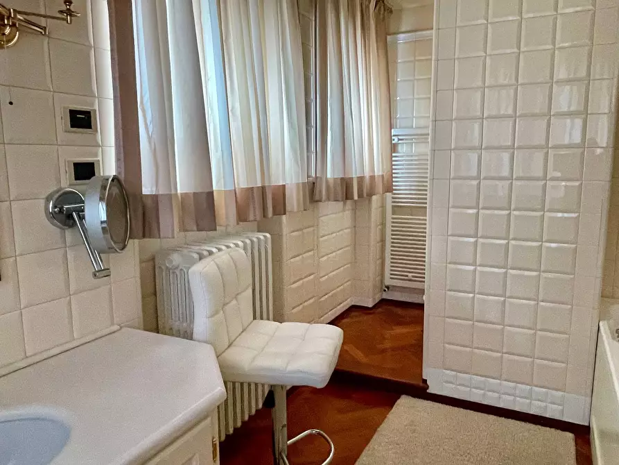 Immagine 9 di Villa in vendita  in Contrada Castelletta a Civitanova Marche