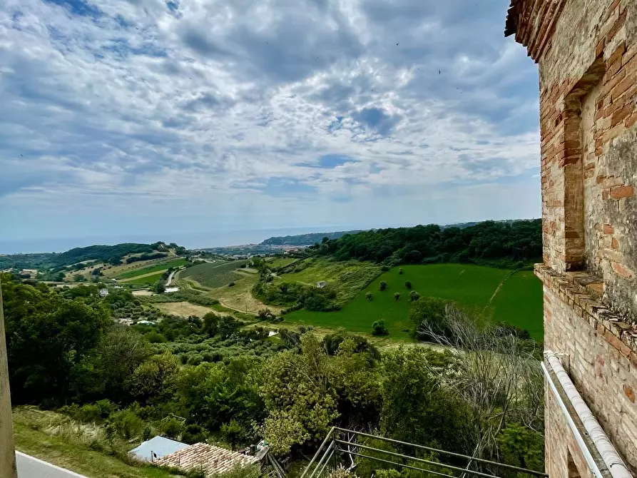 Immagine 3 di Casa indipendente in vendita  a Altidona