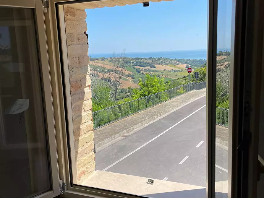 Immagine 2 di Casa indipendente in vendita  a Altidona