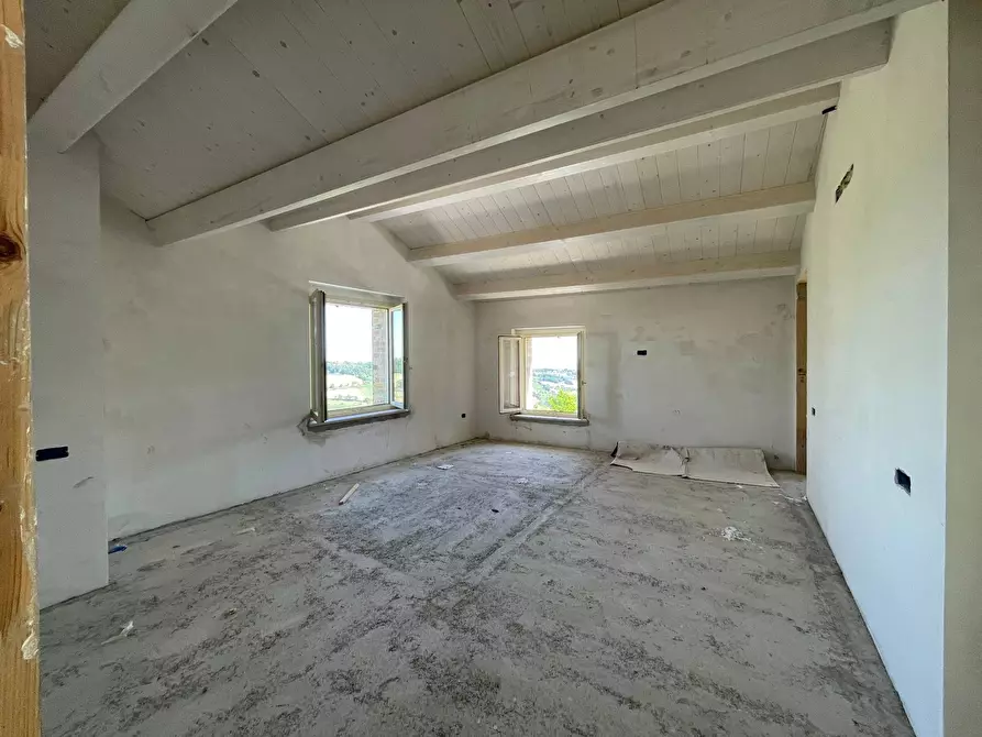 Immagine 17 di Casa indipendente in vendita  a Altidona