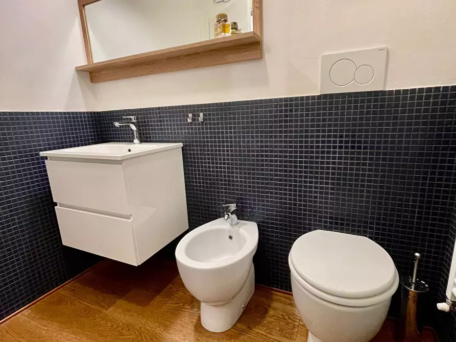 Immagine 13 di Casa indipendente in vendita  in Volturno a San Benedetto Del Tronto